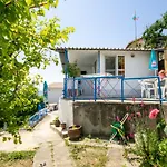 招待所 ваканционни къщи'на брега' On The Coast