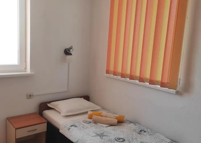 ваканционни къщи'на брега' On The Coast Warna