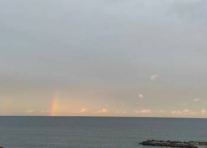 ваканционни къщи'на брега' On The Coast