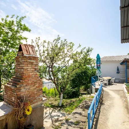 ваканционни къщи'на брега' On The Coast Гостьовий будинок