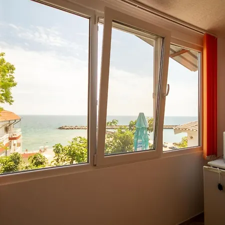 Maison d'hôtes ваканционни къщи'на брега' On The Coast