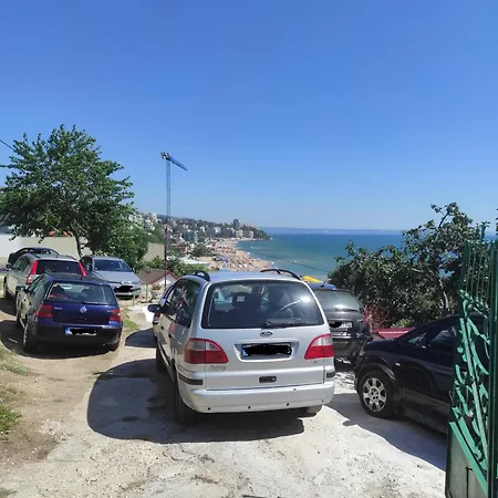 ваканционни къщи'на брега' On The Coast *